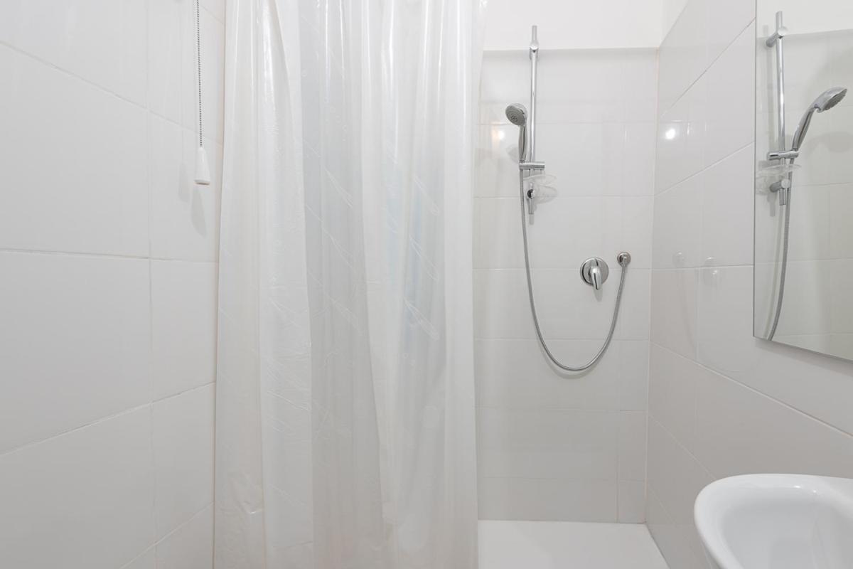 Appartamento Maddalena Basso - Affitti Brevi Italia Genoa Ngoại thất bức ảnh